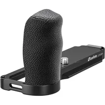 leofoto-l-plate-for-fujifilm-x100vi.jpg