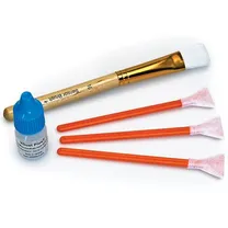 visible-dust-dry-wet-sensor-cleaning-kit-1-.jpg