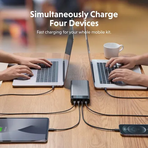 Hyper-HyperJuice-4-port-powerbank-27000-mAh-245W_6.jpg