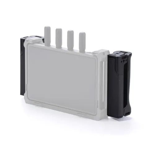 tilta-support-handles-for-dji-remote-2.jpg