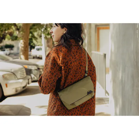 Field_Tech_Pouch_Kelp_3.jpg