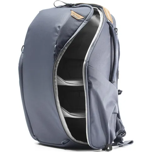 Peak_Design_Everyday_backpack_zip_20L_v2_midnight_04.jpg
