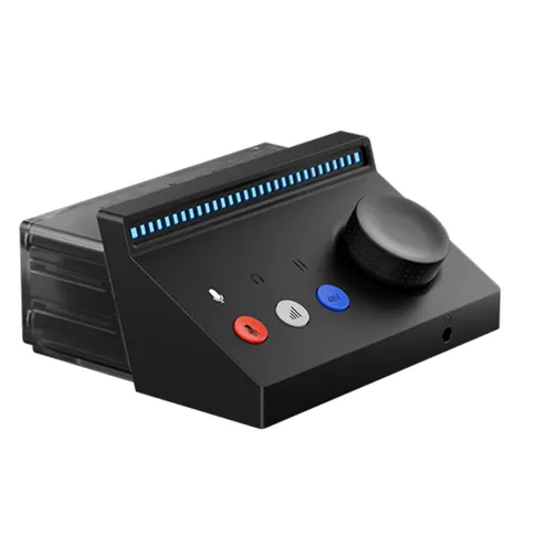 3_boya_caster_1x.jpg