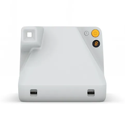 Polaroid-Now-White-Black-Friday-Bundle-inc-Red-Pouch_5.jpg