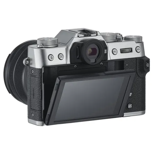 Fujifilm X-T30 zilver body-achterkant-schuin.jpg