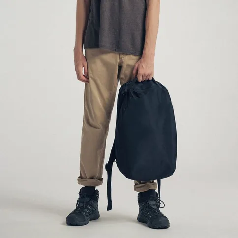 Urth-Norite-24L-Backpack-zwart_6.jpg