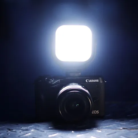 Ulanzi-VL66-RGB-kantelbare-LED-videolamp_9.jpg