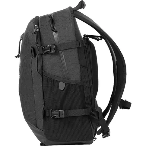 F-Stop-Guru-4-AIR-24-Liter-Backpack-Male-Torso-Version-Anthracite_5.jpg