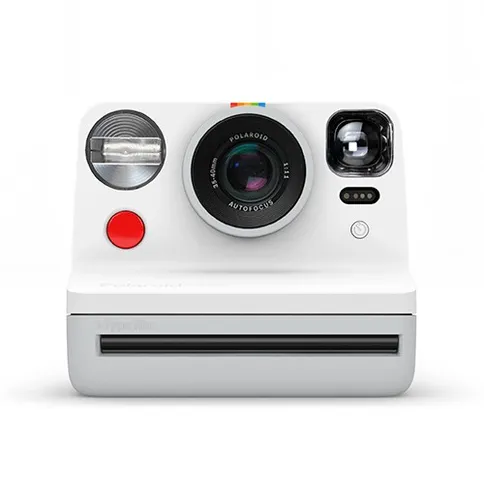 Polaroid-Now-White-Black-Friday-Bundle-inc-Red-Pouch_2.jpg