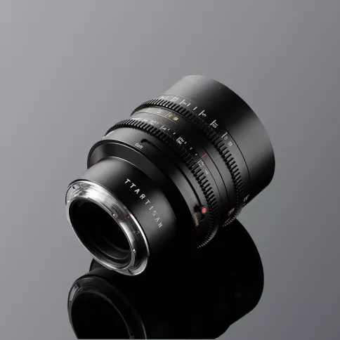 TTArtisan 85mm L mount_2.webp