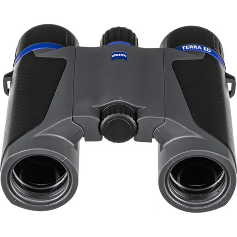 Zeiss_terra_ed_pocket_8x25_4.jpg