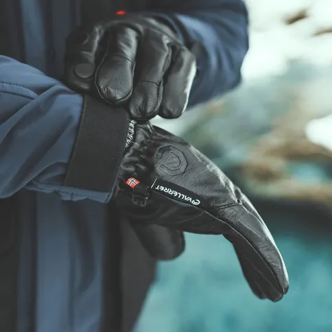 Vallerret-Hatchet-Leather-Glove-black-XS_8.jpg