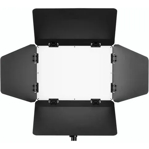 Amaran-Pano-120c-Barn-Doors_1.jpg