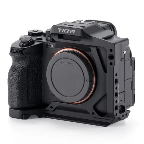 half-camera-cage-tilta-sony-a7v-black1.jpg