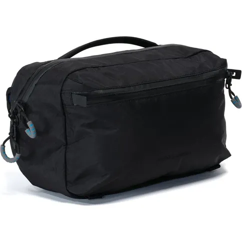 Gura-Gear-Kiboko-City-Sling-6L-with-Insert-Black_2.jpg