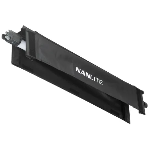 Nanlite-Barndoor-with-Eggcrate-for-Pavotube-II-15C_6.jpg