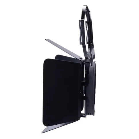 StellaPro-Barndoors-met-filterhouder_5.jpg