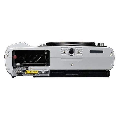 olympus-zilver-9.jpg
