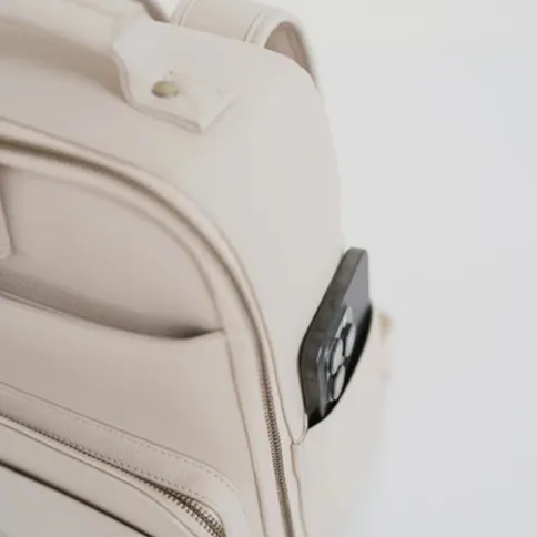 10_loulex-mini-bag-beige.jpg