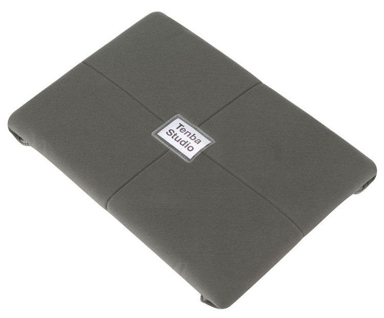 Tenba 636-342 Tenba Wrap 20 Inch Gray
