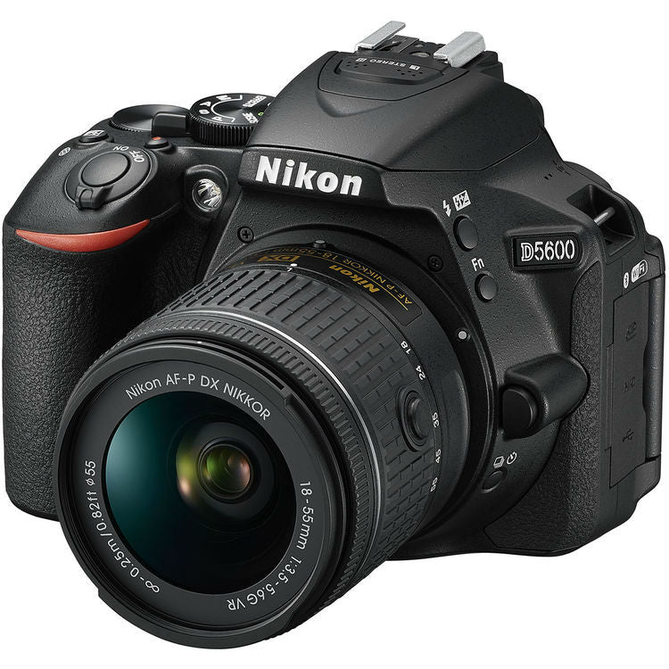 Nikon D5600 + AF-P 18-55mm VR Starterkit