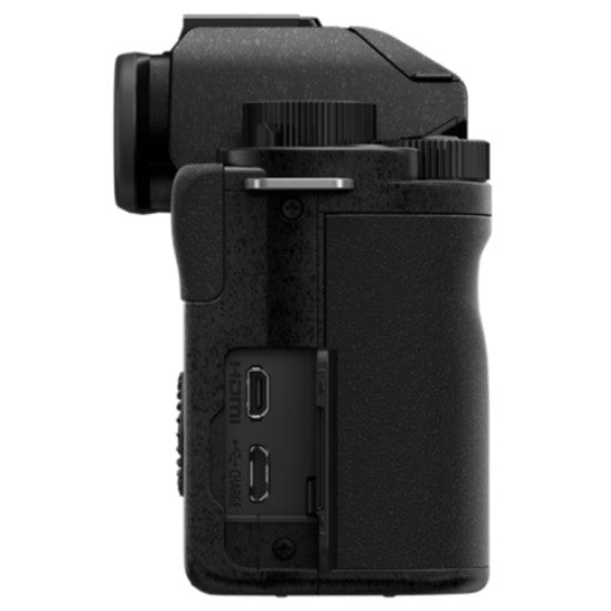 Panasonic Lumix DC-G100 body