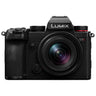 Panasonic LUMIX S5D + 18-40mm f/4,5-6,3