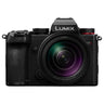 Panasonic Lumix S5D + 28-200mm f/4-7,1