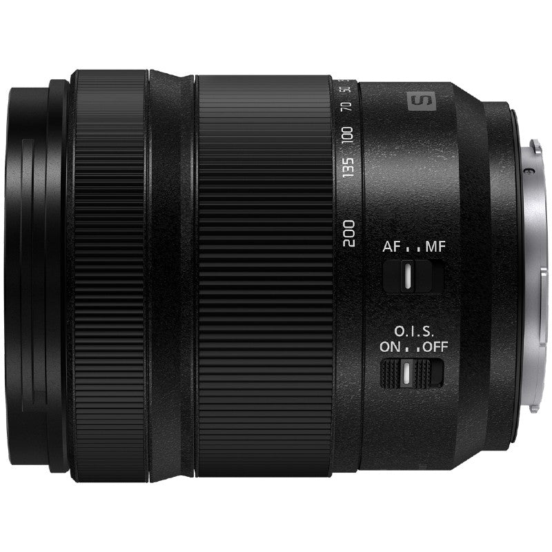 Panasonic Lumix S5D + 28-200mm f/4-7,1