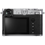 Fujifilm GFX 100RF plateada