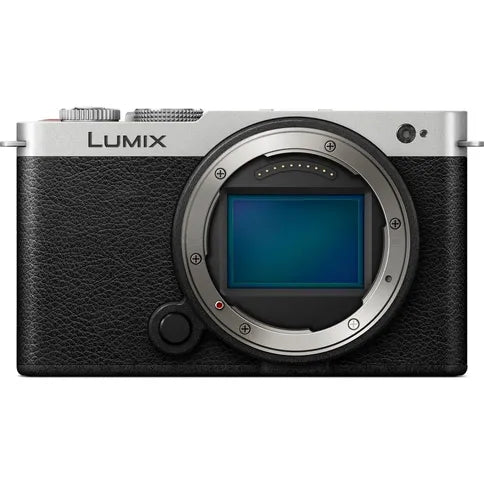 Panasonic Lumix S9 Silver/Black + Lumix S 18-40mm f/4.5-6.3