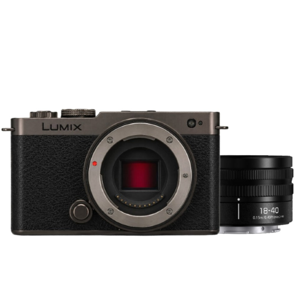 Panasonic Lumix S9 Titanium Negro + Lumix S 18-40mm f/4.5-6.3