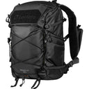 Mochila Leofoto Outdoor Series de 25 litros con compartimento interior grande, color negro.