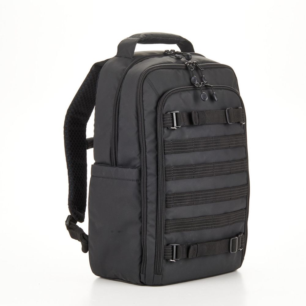 Mochila Tenba Axis V2 16L Road Warrior, negra