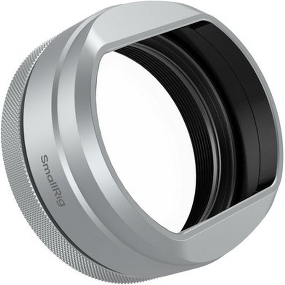 Filtro UV SmallRig 5851 con kit de parasol para Fujifilm X100VI / X100V, color plata.