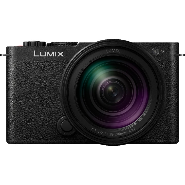 Panasonic Lumix S9 Body Jet Black + LUMIX S 28-200mm F/4-7.1 MACRO